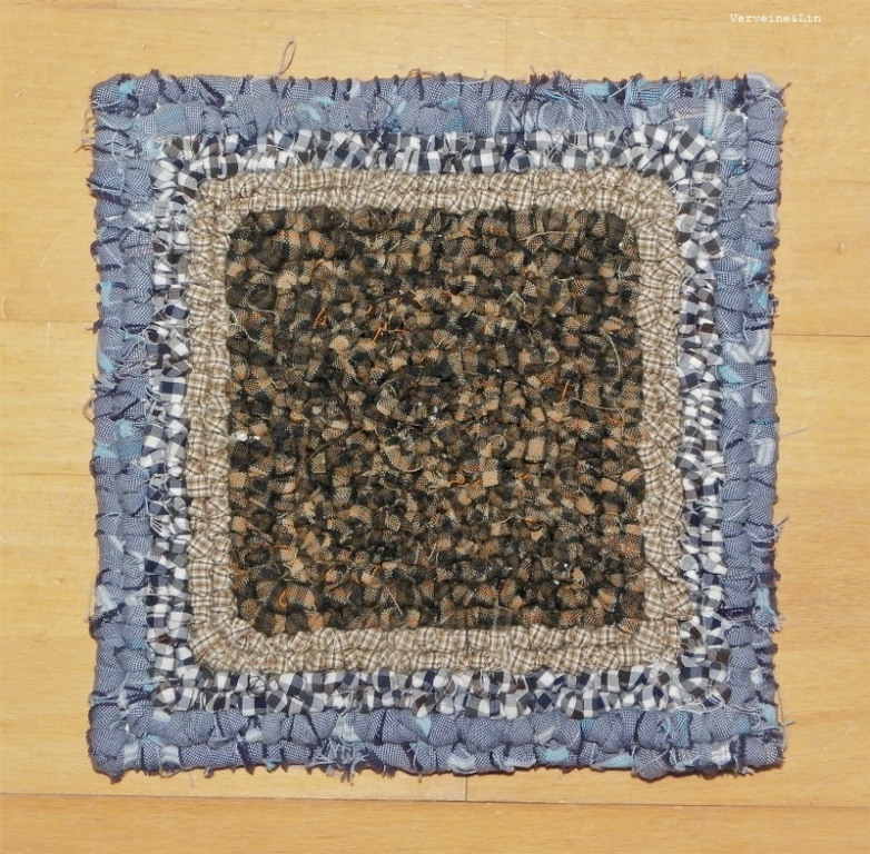 rag rug en locked hooking tapis au crochet