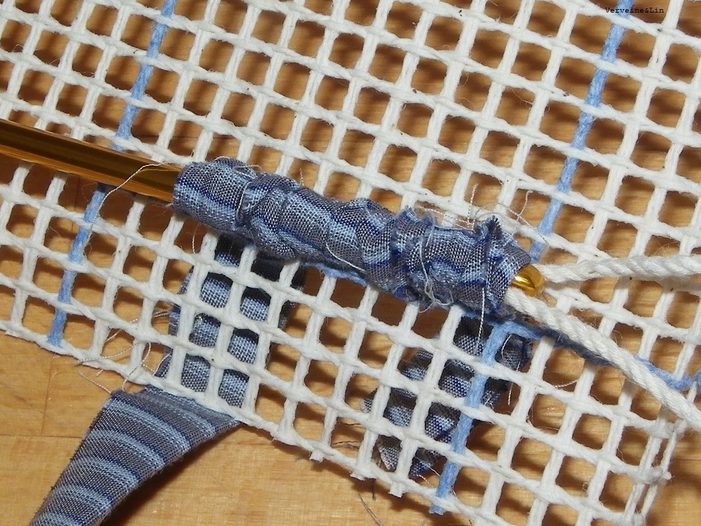 rag rug en locked hooking tapis au crochet