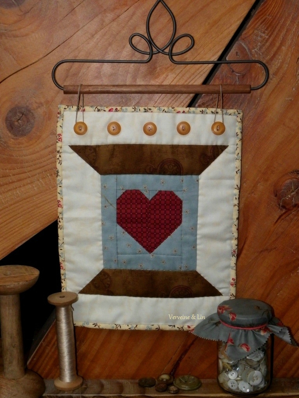 quilt miniature bobine et boutons