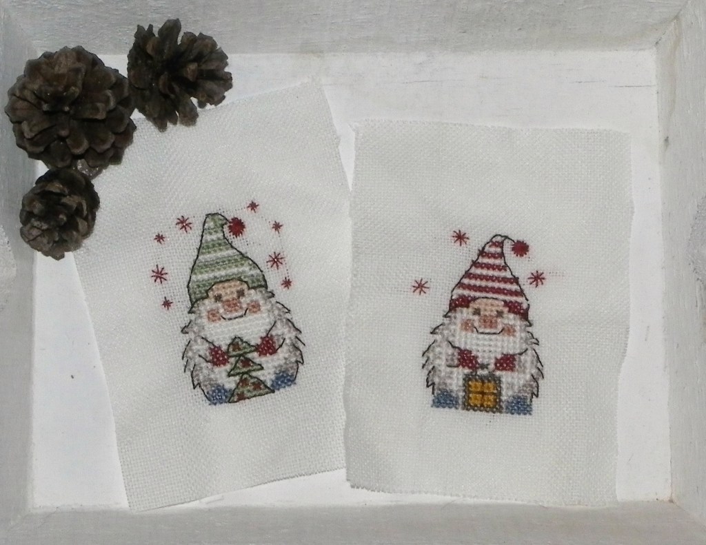 point de croix gnomes noel

