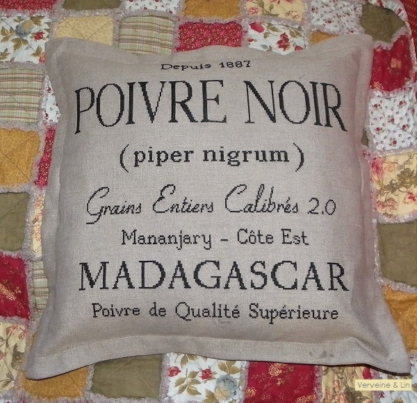 coussin Poivre Noir
