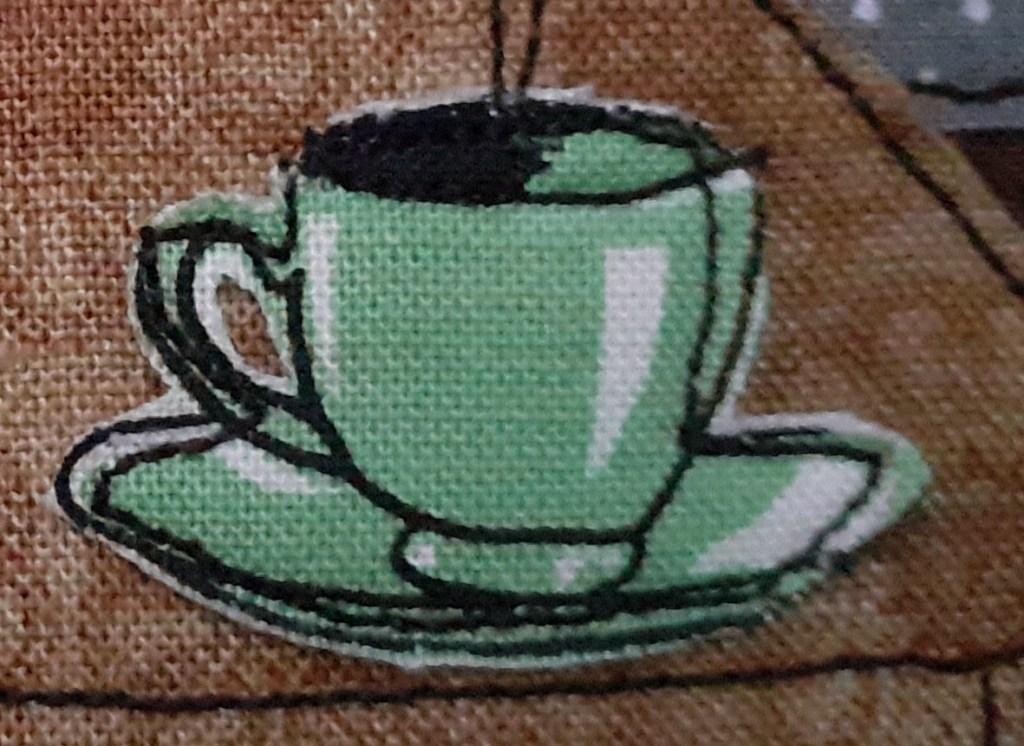 Livre textile de Noël en broderie et appliqué free motion