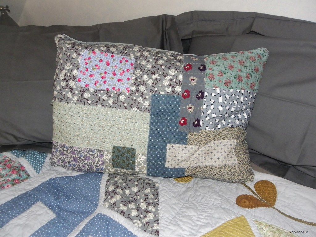 coussin en kantha stitching