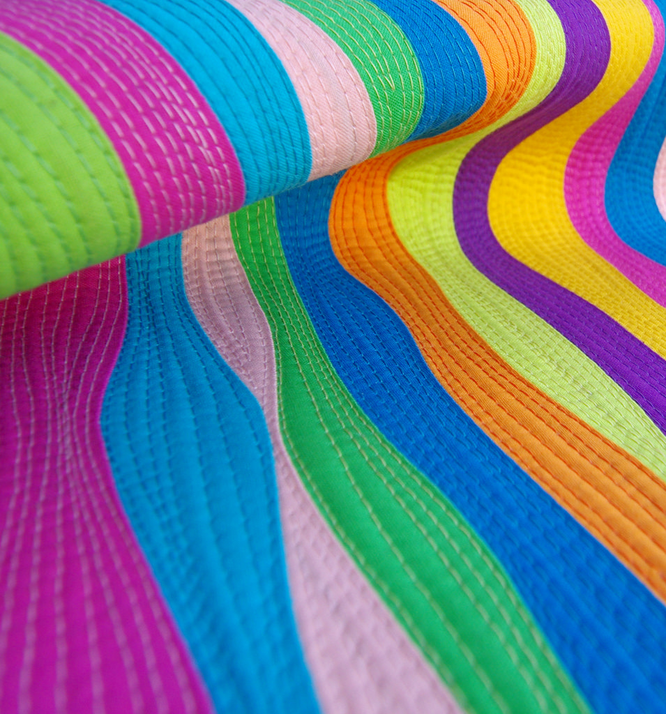 patchwork avec bandes ondulées