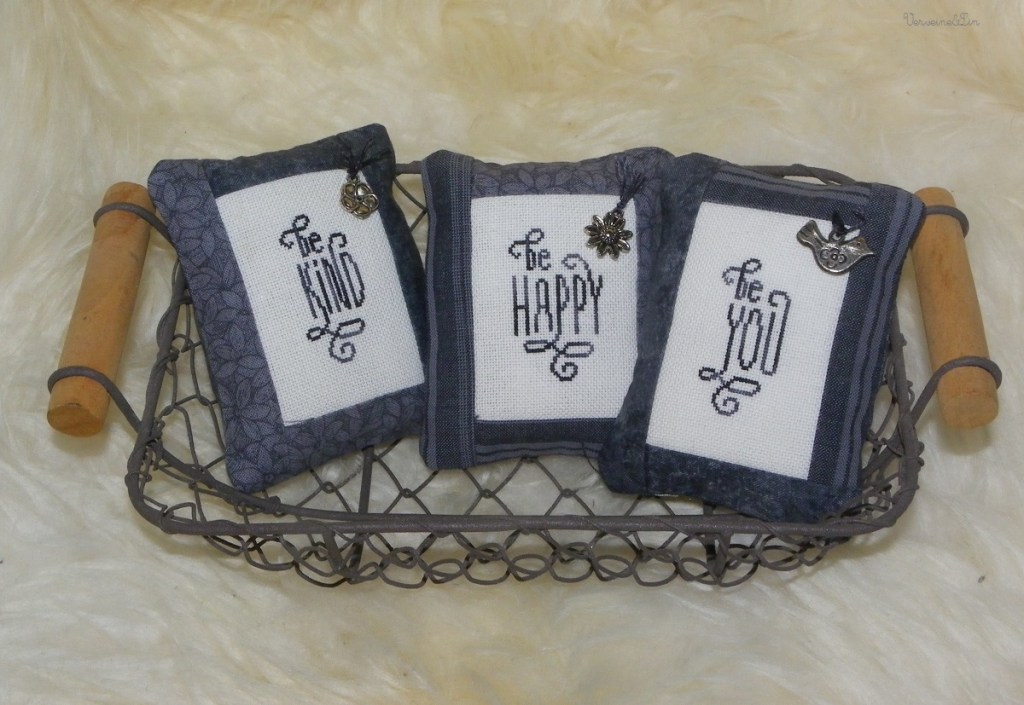 coussinets au point de croix