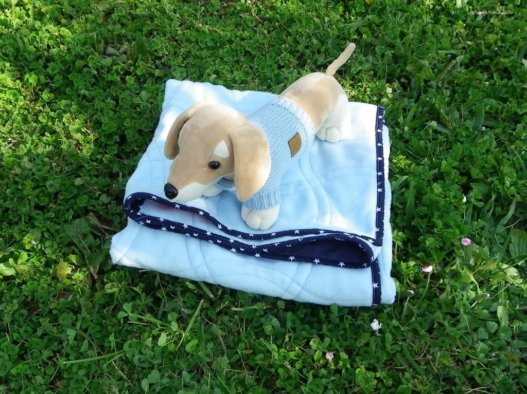 quilt de bébé avec dos en polaire