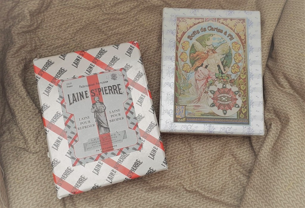 boites à fils de chez Sajou