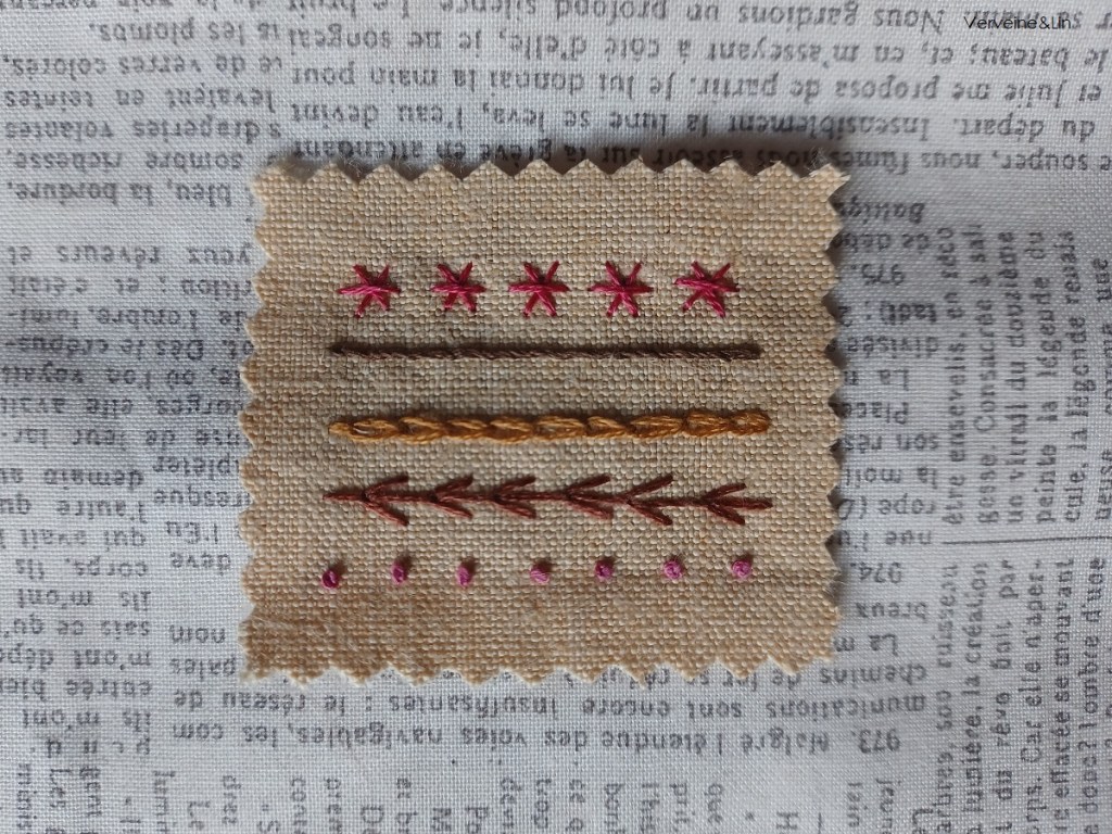 échantillon de points de broderie pour livre textile 