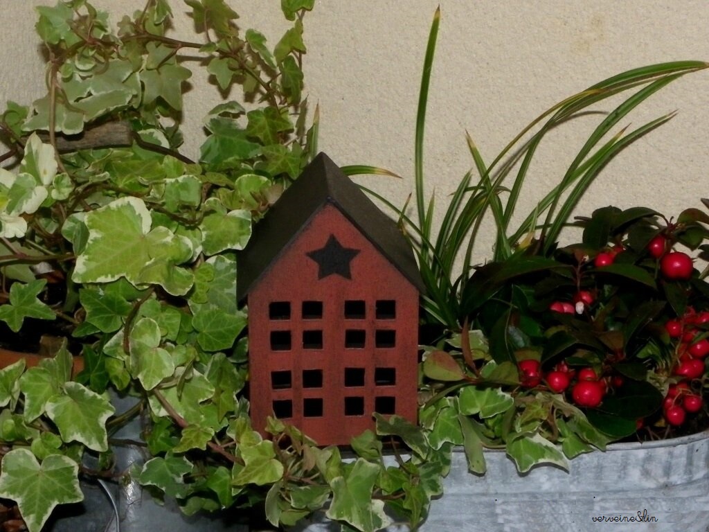 maison photophore en carton peint 