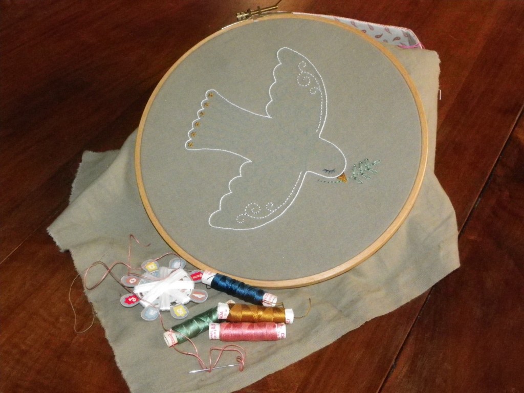 broderie colombe de la paix