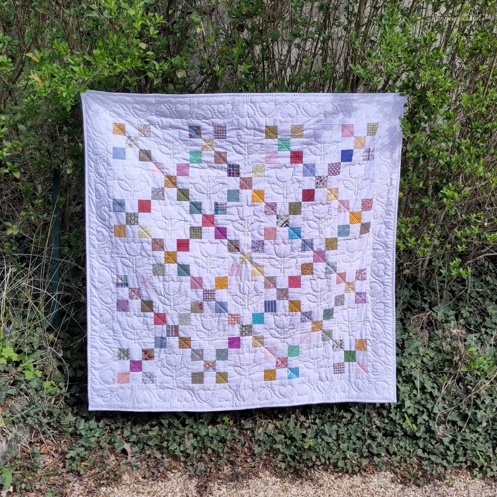 quilt chaine irlandaise multicolore quilting tulipes 