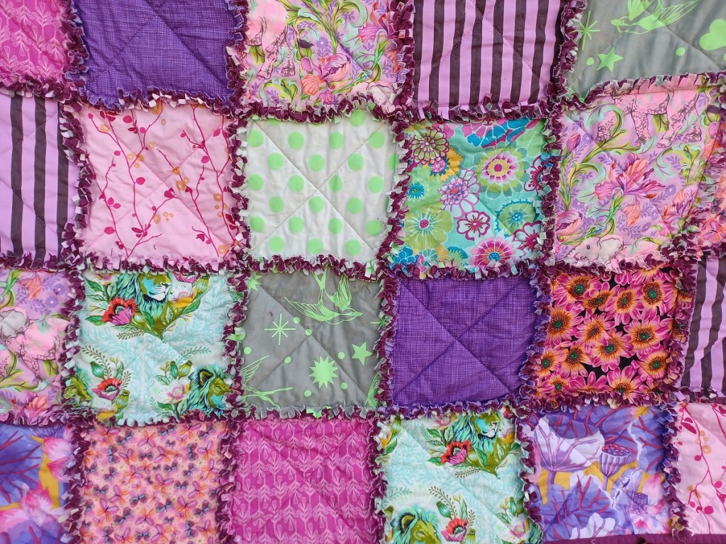 rag quilt en tissus violets et verts