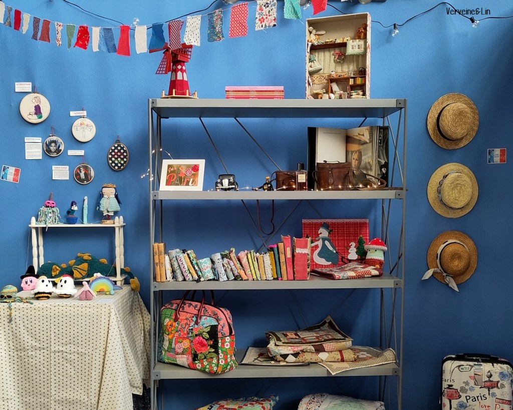 décor du coin des blogueuses au salon Pour l'Amour du Fil 2024