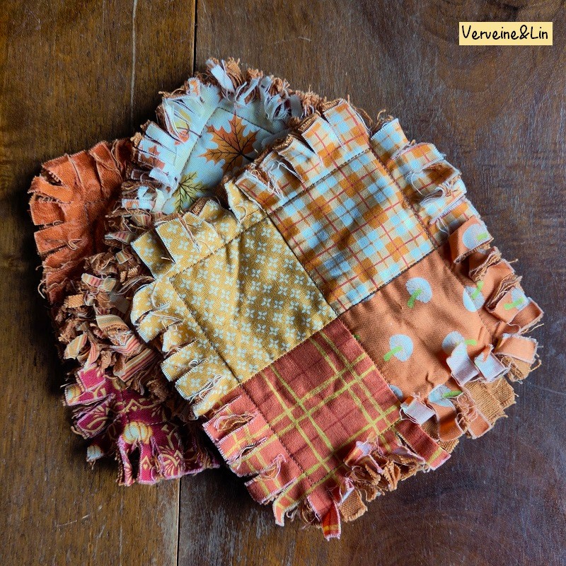 dessous de tasse en patchwork  façon rag quilt
