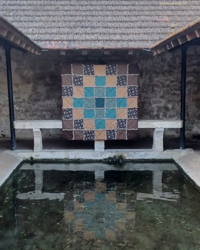 rag quilt en patchwork beige et bleu