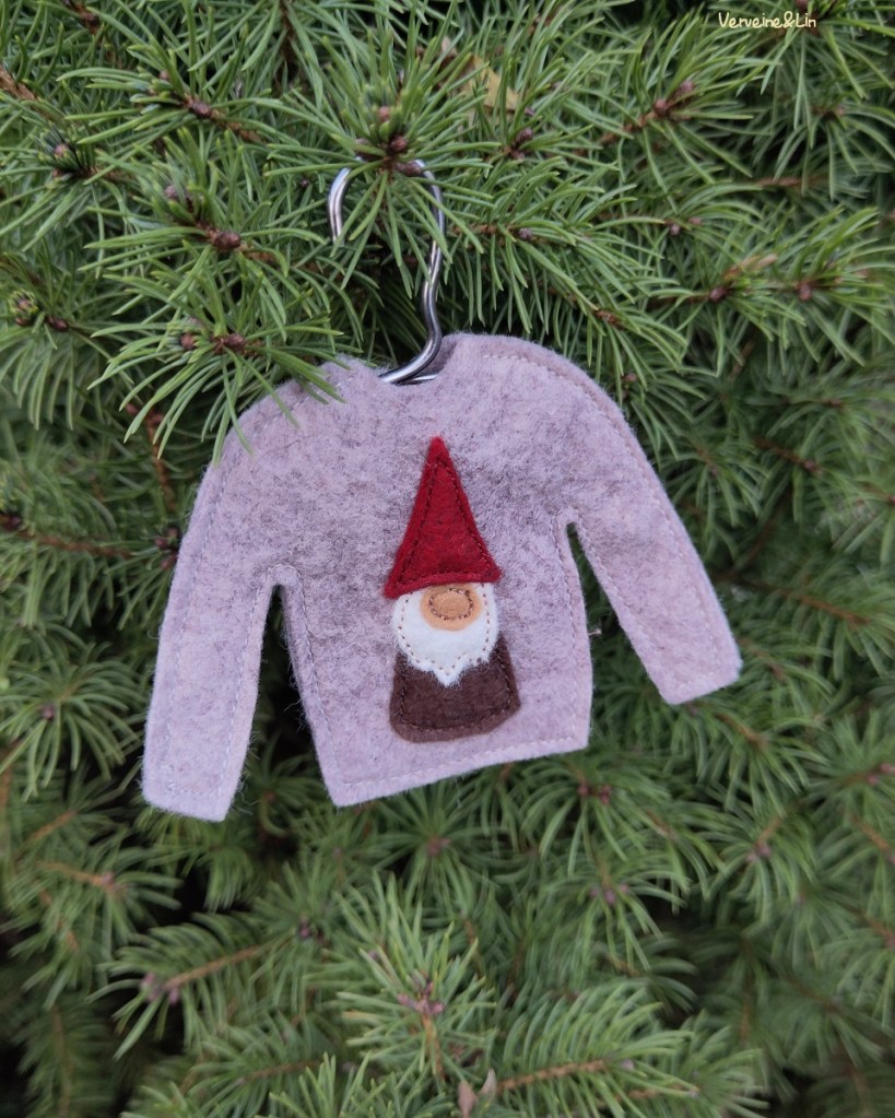 ugly sweater felt ornament
